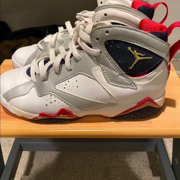AIR JORDAN 7 RETRO "OLYMPIC 2012 RELEASE - Picture 1 of 5